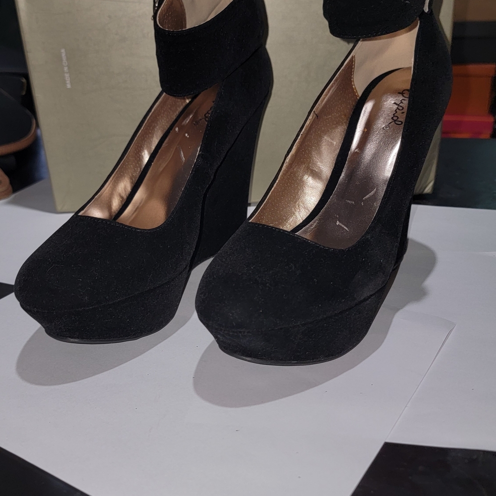 Qupid Black Suede Platform Wedges